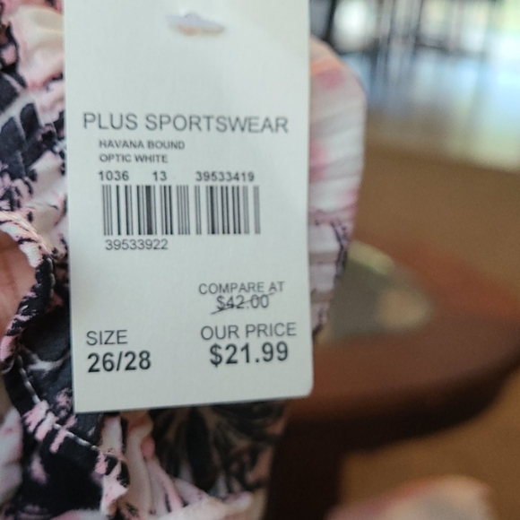 Floral off the shoulder top - Picture 2 of 3